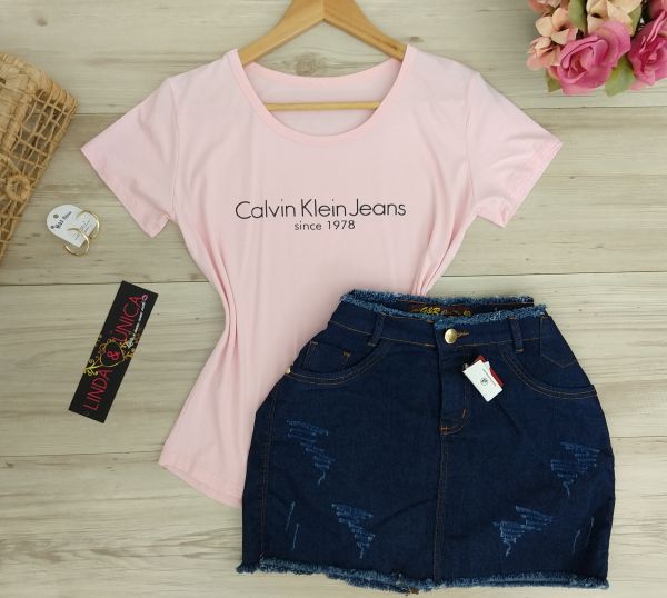 T-Shirt / Blusa Calvin