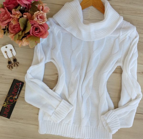 Blusa Tricot gola Alta