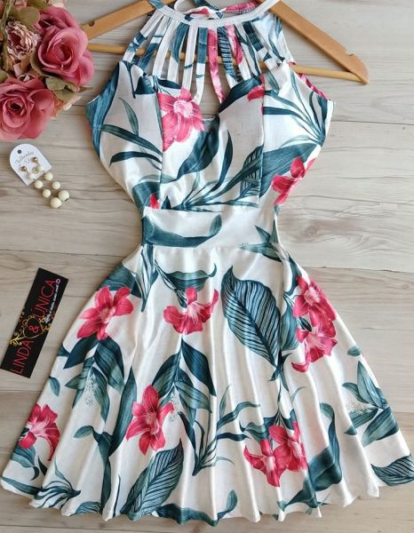 .Vestido Tirinhas