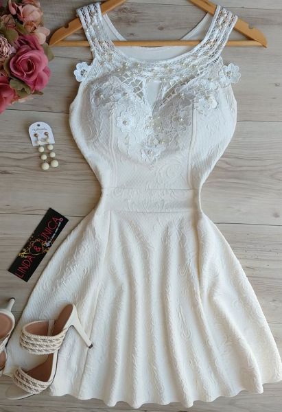 Vestido Boneca Bordado