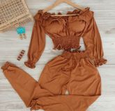 Conjunto Suede Calça + Blusa